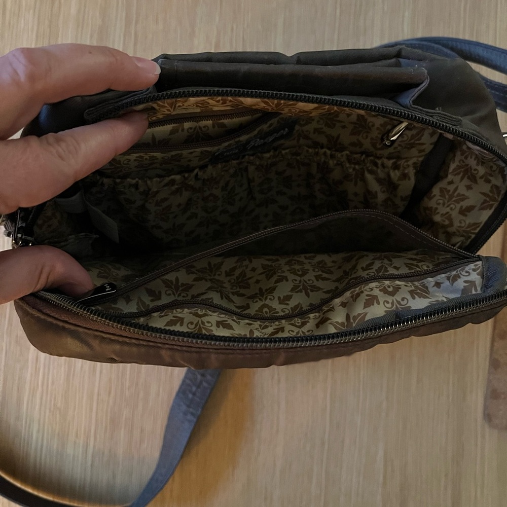 Lug Quilted Ranger Bag & Rodeo Wallet - Picture 3 of 6